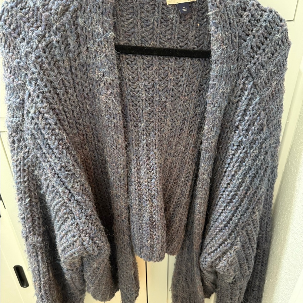 Universal Thread Heathered Gray Cardigan